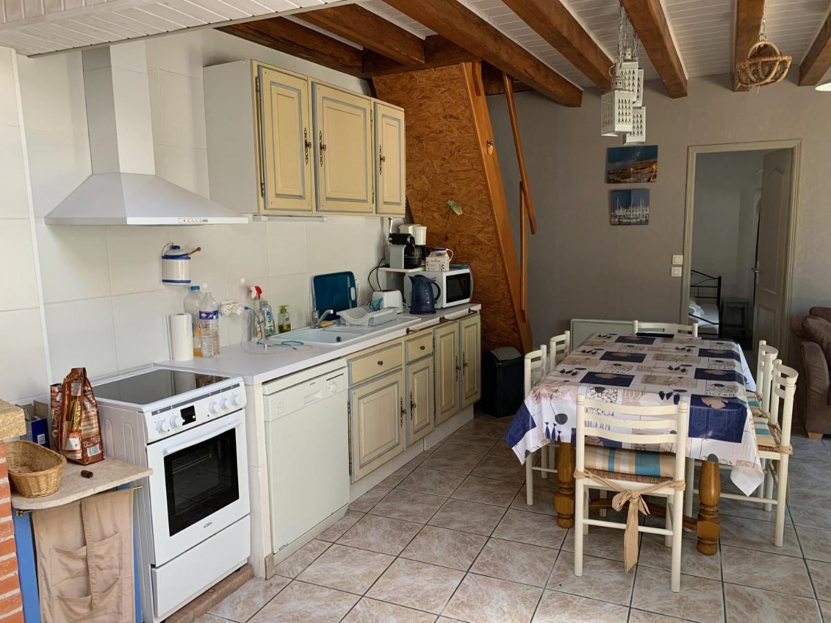Maison De Pays Au Centre Du Village Saint-Martin-de-Ré Dış mekan fotoğraf
